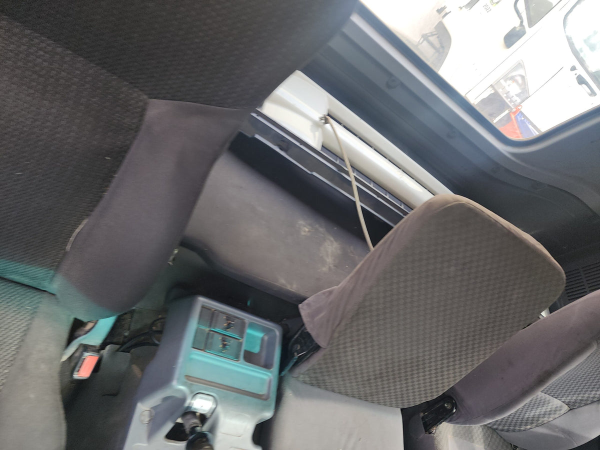 Isuzu F Series (FVR) Cabin Shell – Manual – 2008-ON (CL2765) image 13
