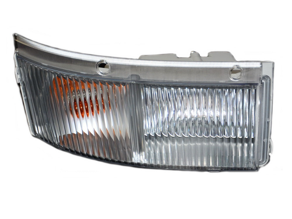 Isuzu Front Bumper Bar Flasher R/H (Right Hand) – Under Headlamp – FT/FV/FX/FTS 4X4 – F Series (08-On) product image