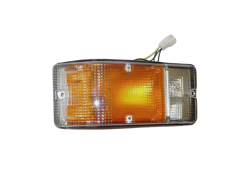 Daihatsu Delta Park Lamp Right Hand – With Flasher (07/1999-2010) image 1