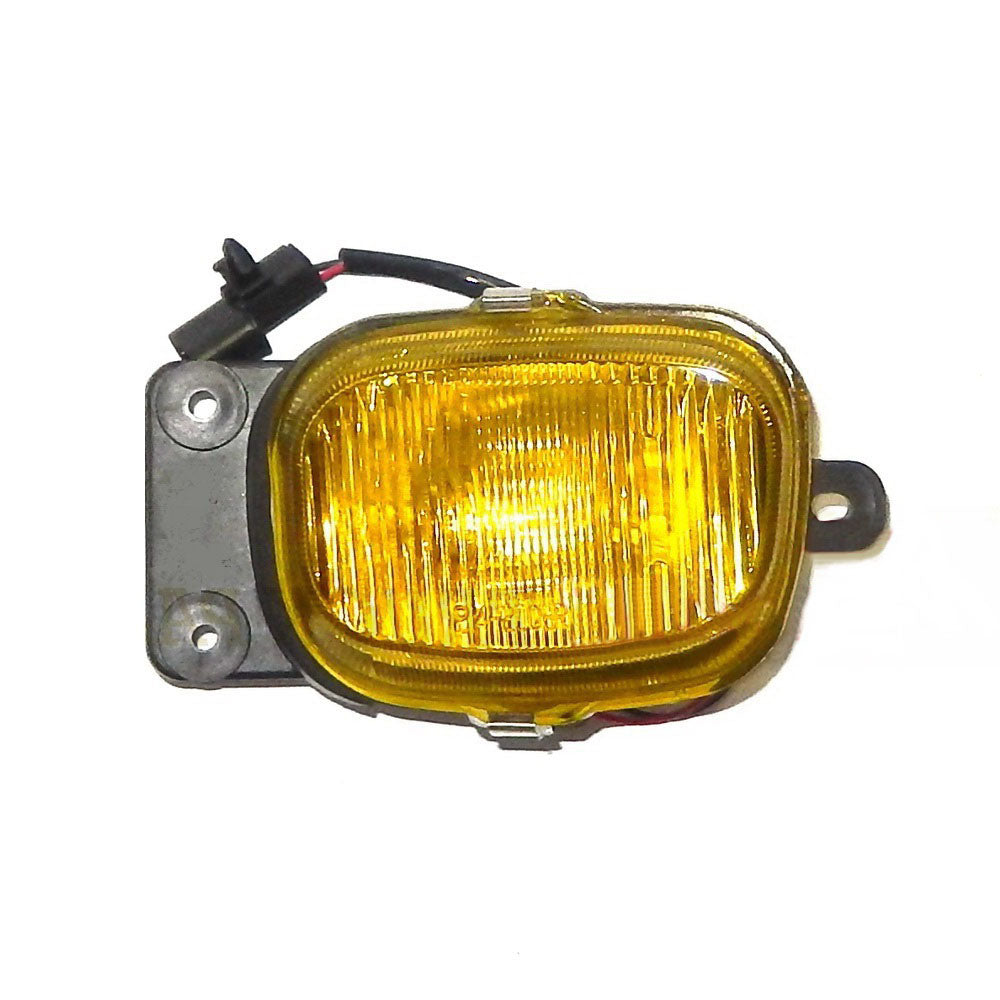 Mitsubishi Fuso Fog Lamp R/H (Right Hand) – Yellow – FK/FM/FN (96-08) product image