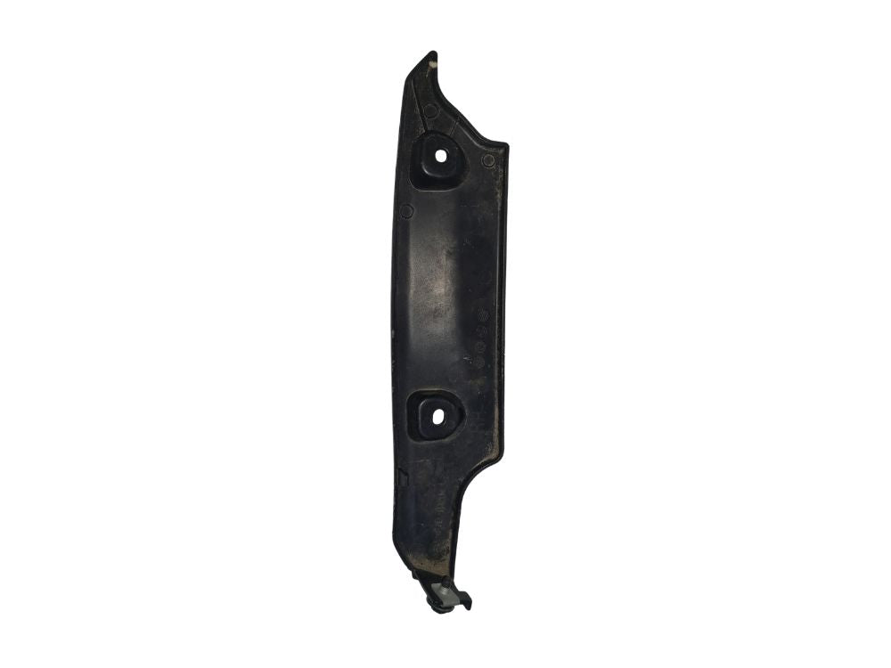 Hino 500 Series Front Bumper Bar End Finisher Right Hand – FC (2017-On) image 2