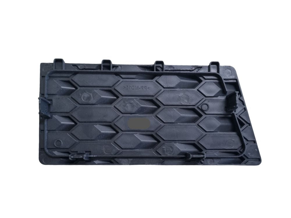 Volvo Version 5 Grille Garnish Left Hand – Lower – FM (2020-On) image 2