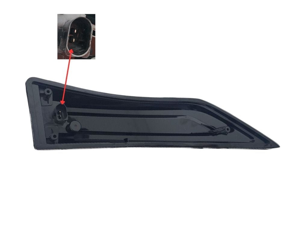 Volvo Version 4 Corner Lamp Left Hand – LED – Black – FH (2013-2020) image 3