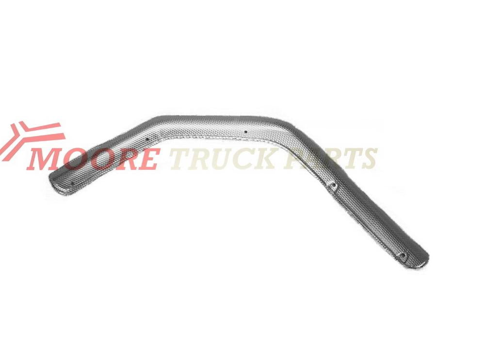 Mitsubishi/Fuso Fighter Guard Garnish Left Hand – Long – FS4/FP4/FV4 (1984-1998) image 1