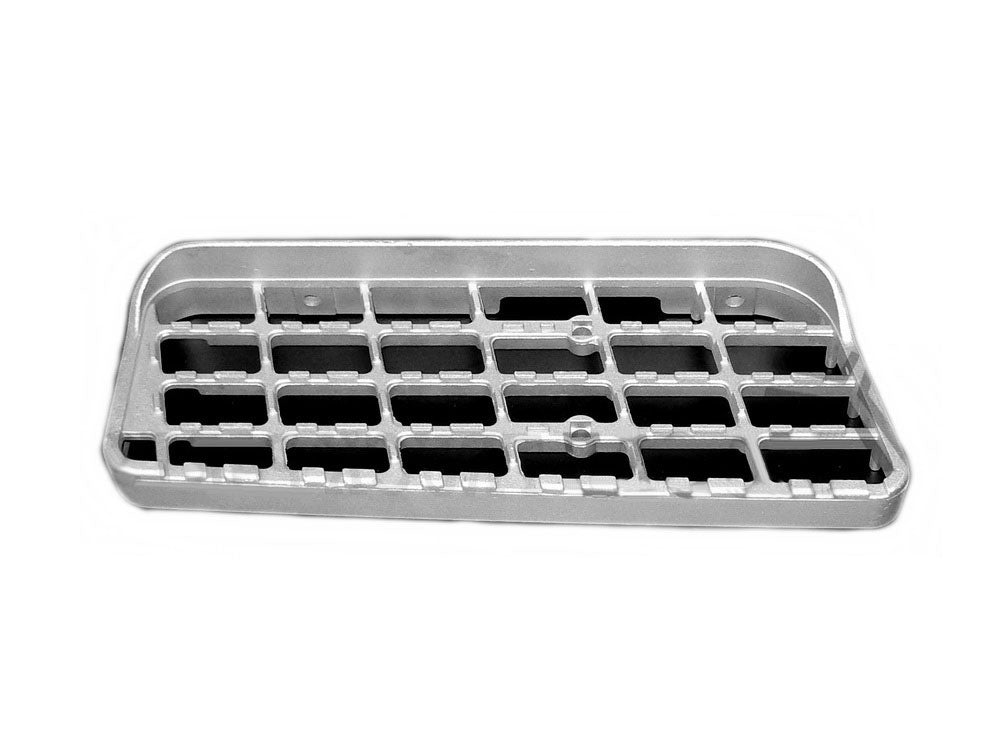 Nissan UD Step Plate L/H (Left Hand) – Lower – CW (02-04/08) product image