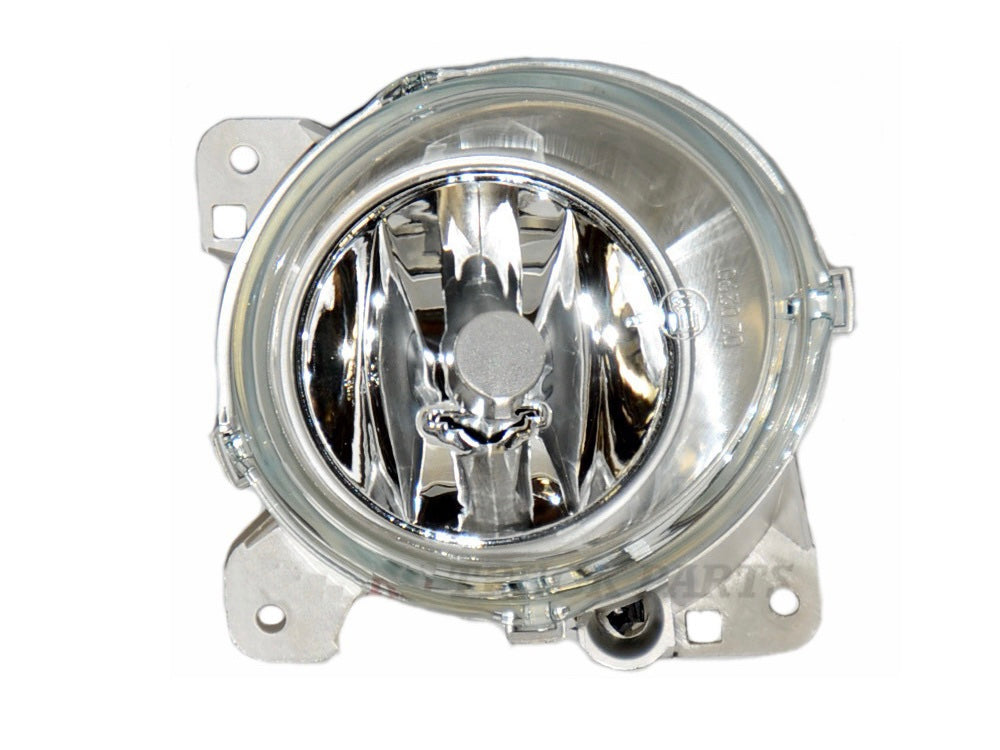 Scania Fog Lamp R/H (Right Hand) – Outer – P Series (12-17) G/R Series (10-17) product image