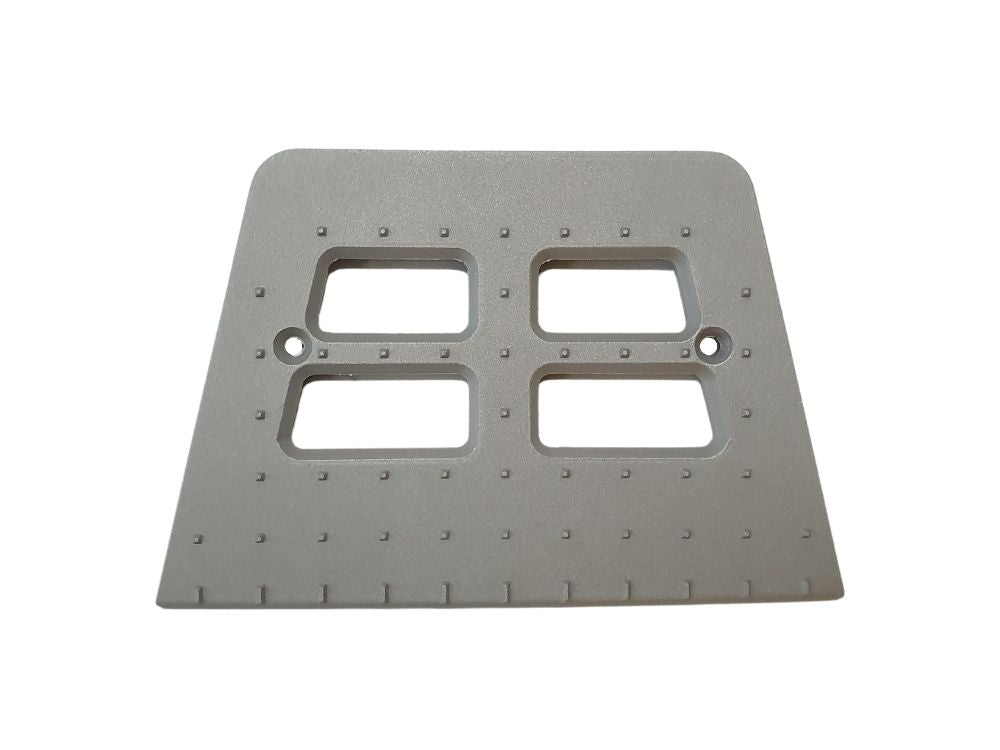 DAF Step Plate R/H = L/H (Right Hand = Left Hand) – Lower – DAF CF65 / CF75 / CF85 (00-13) product image