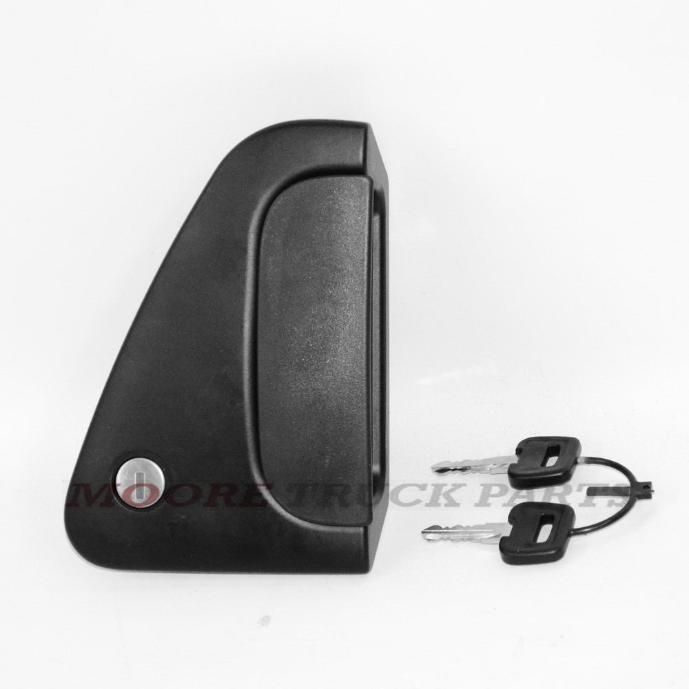 Door Handle L/H Left Hand – Outer – With Lock Cylinder& 2 Keys – To Suit DAF CF65 / CF75 / CF85 (00-13)