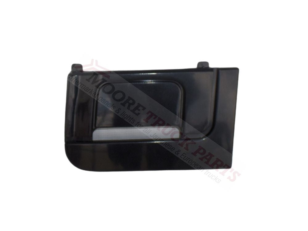 Nissan UD Front Bumper Bar Step Mould Cover L/H (Left Hand) L/H (Left Hand) – Outer – Quon Nissan UD CK / CW / PD / PW / GK…