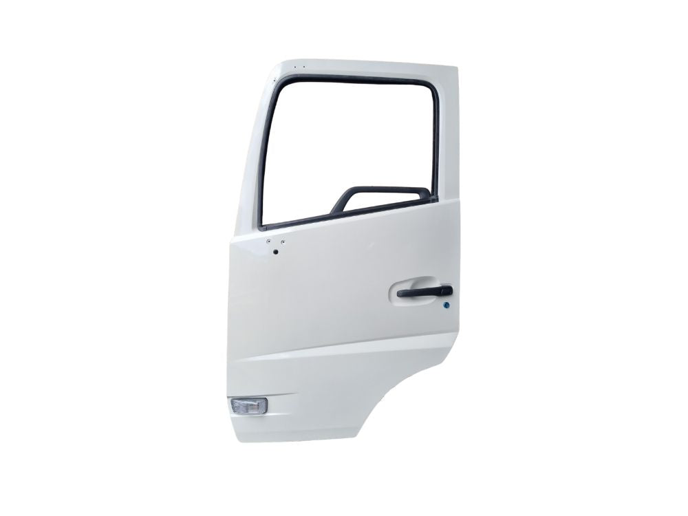 Door Complete L/H Left Hand – No Fold Recess On Outer Skin – Flat Skin – Quon To Suit Nissan UD CK / CW / PD / PW / GK / GW (07-16)