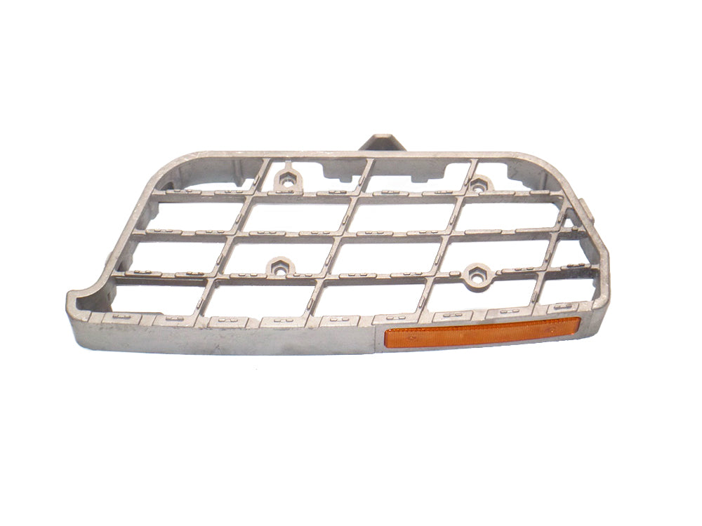 Step Plate R/H Right Hand – Lower – Quon To Suit Nissan UD CK / CW / PD / PW / GK / GW (17-On)