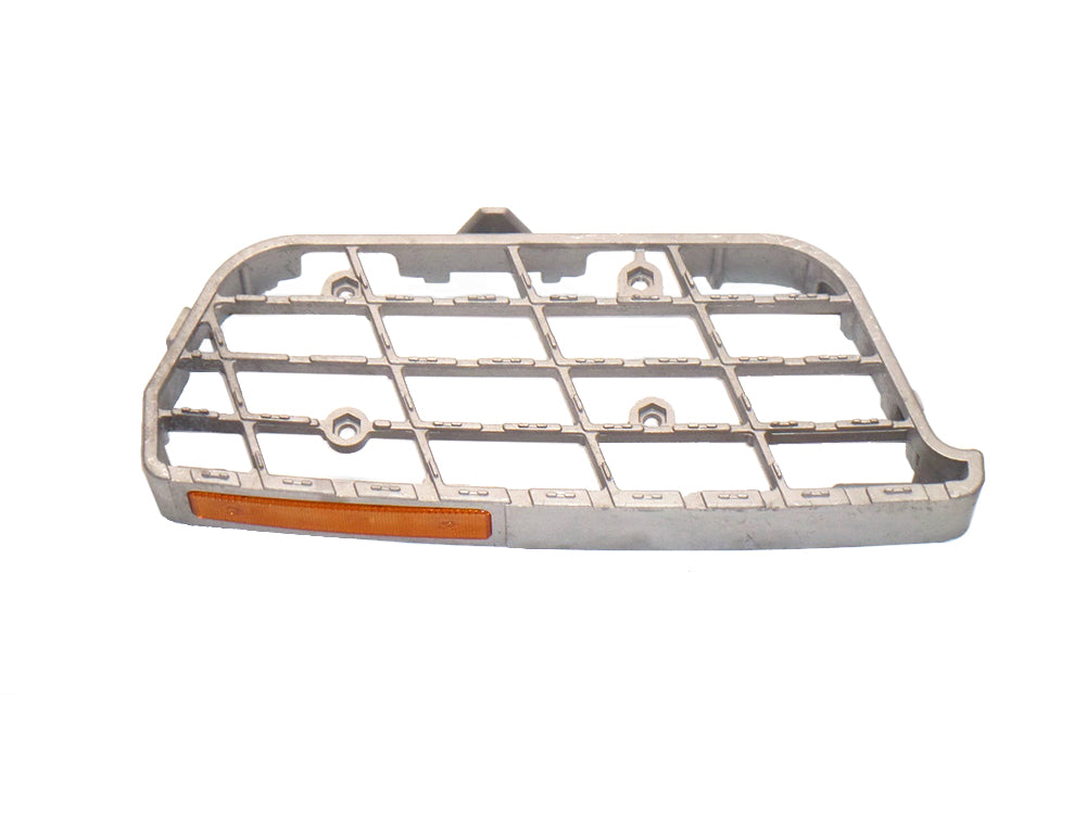 Step Plate L/H Left Hand – Lower – Quon To Suit Nissan UD CK / CW / PD / PW / GK / GW (17-On)