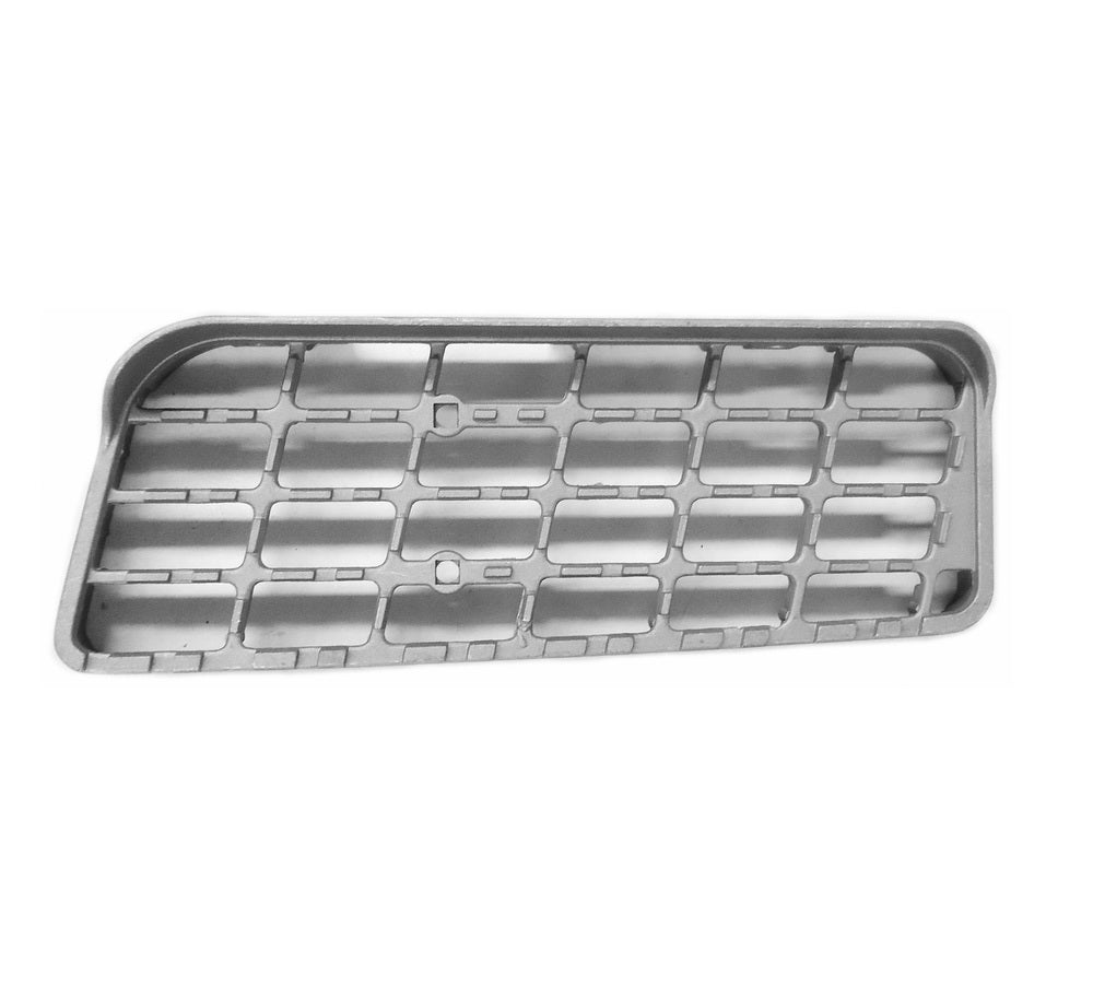 Nissan UD Step Plate R/H (Right Hand) R/H (Right Hand) – Lower – Nissan UD CW / CG / CK (04/91-02) product image