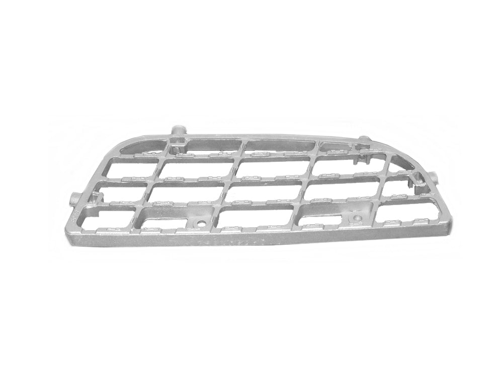 Nissan UD Step Plate R/H (Right Hand) R/H (Right Hand) – Upper – Quon Nissan UD CK / CW / PD / PW / GK / GW (07-16) product…