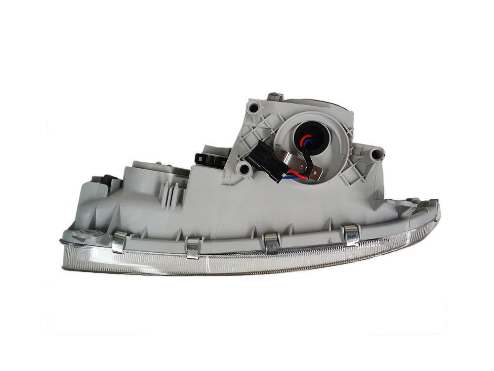 HeadLamp Head Light R/H Right Hand – Electric – Quon To Suit Nissan UD CK / CW / PD / PW / GK / GW (07-16)