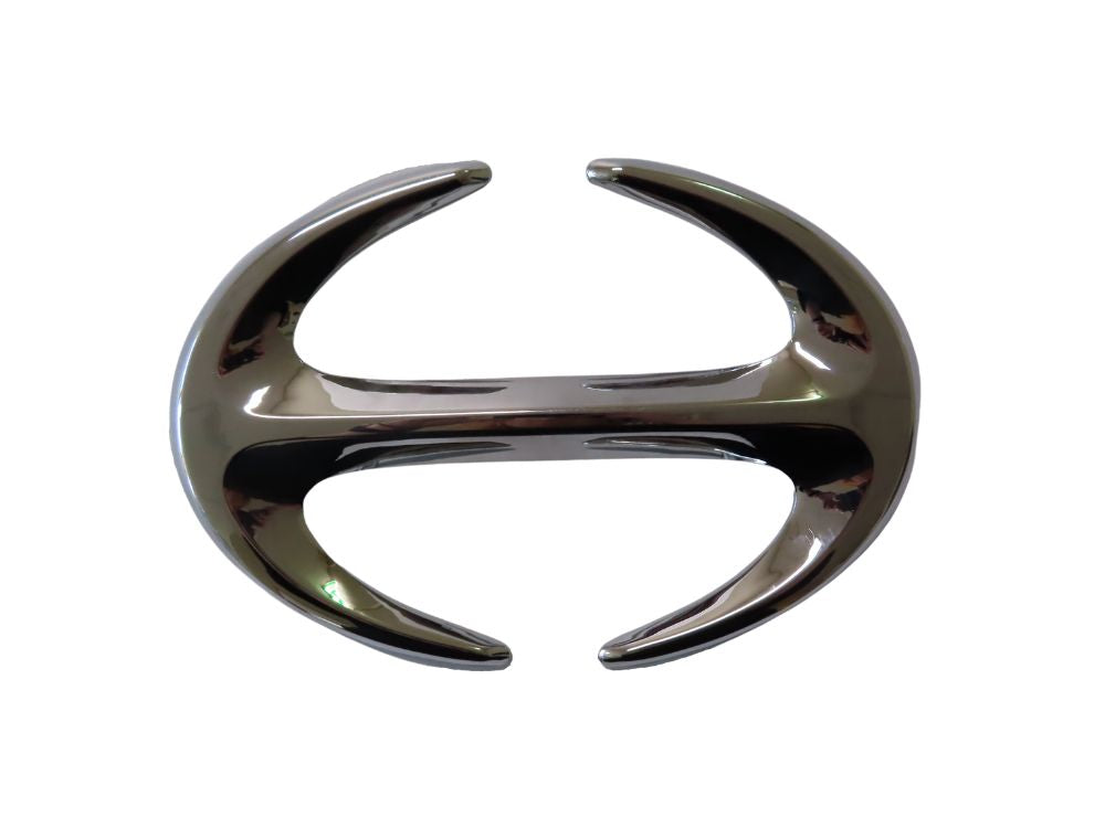 Hino Front Grille Emblem – 500 Series (17-On) product image