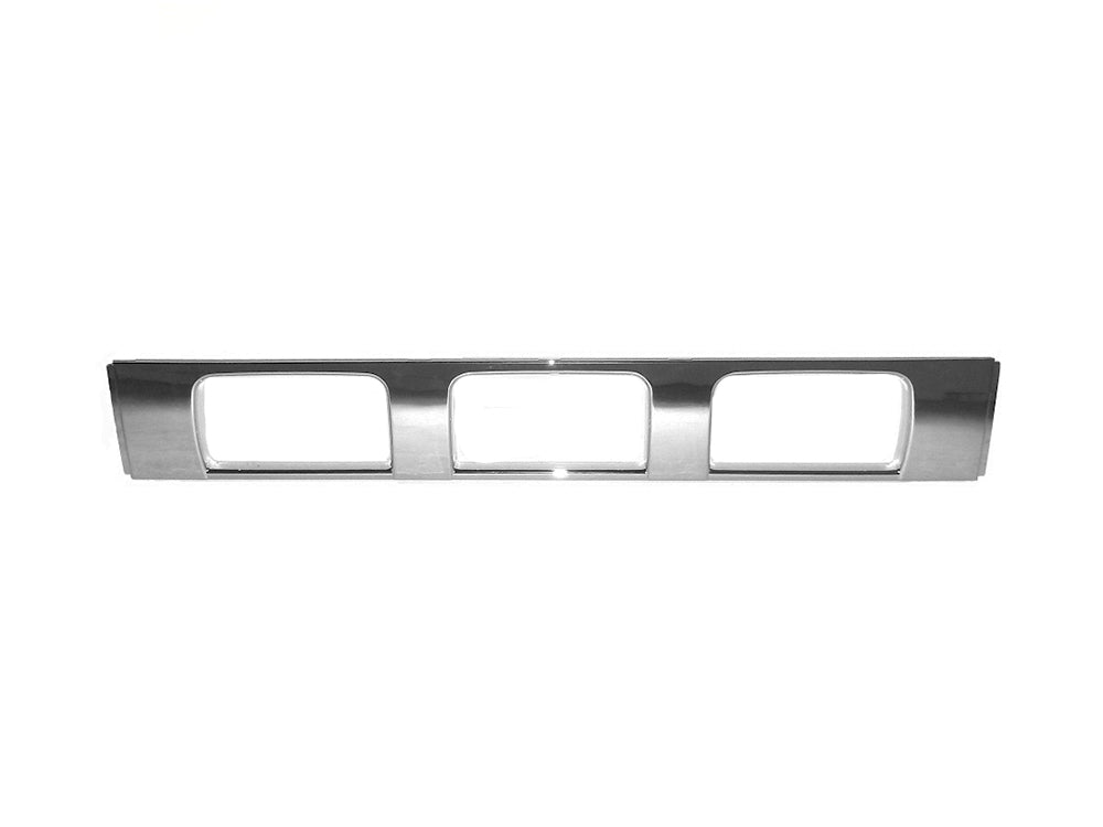 Hino Front Bumper Bar Centre Garnish – Chrome – 700 Series (04-18) product image