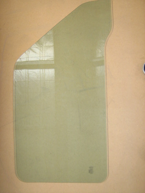Isuzu Door Glass R/H (Right Hand) – N Series (85-94) product image