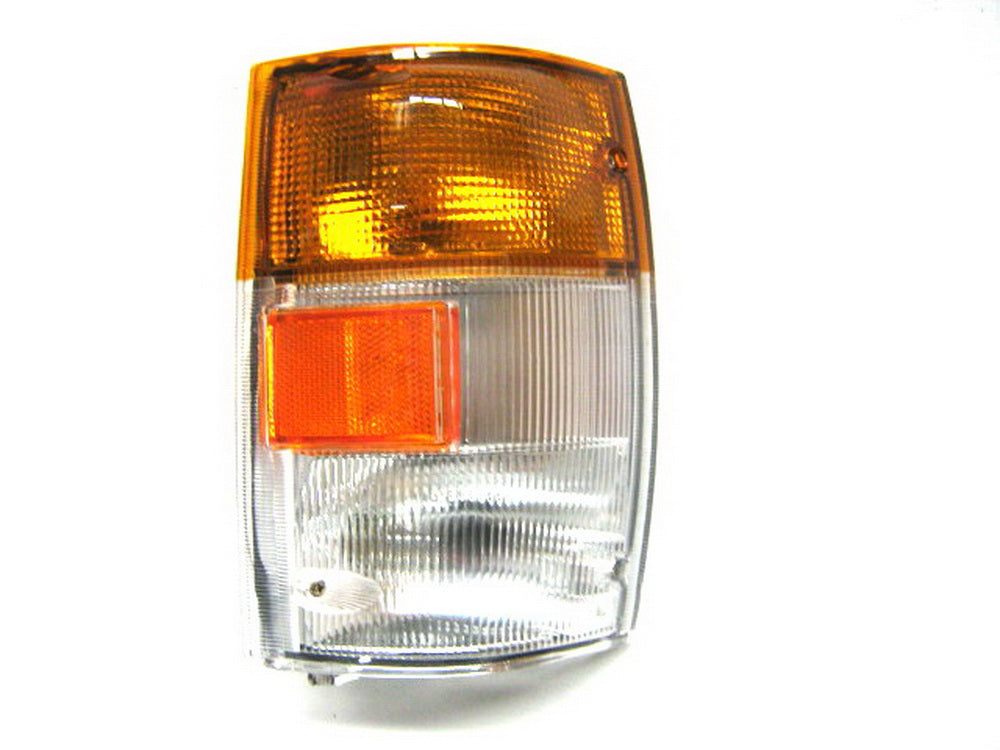 Isuzu Corner Lamp R/H (Right Hand) – Clear – N Series (94-07/05) product image