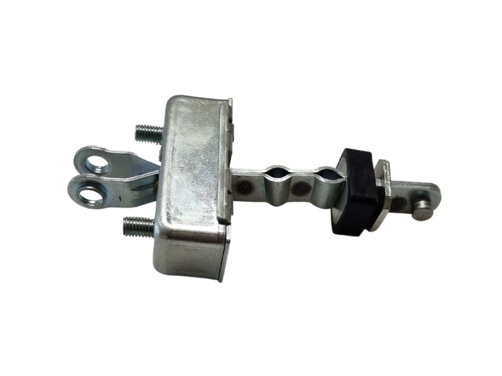 Isuzu Door Check Strap – FR/FS/FT/FSS 4X4 – F Series (12/07-On) product image