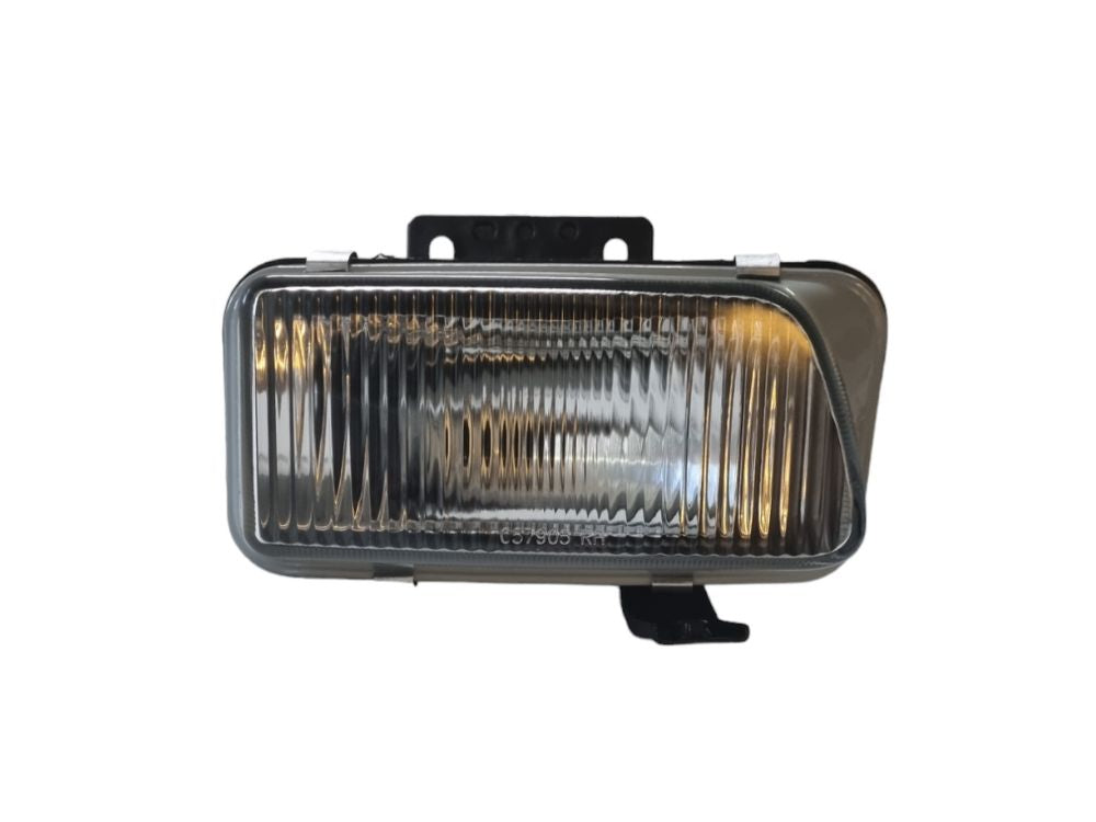Isuzu Fog Lamp R/H (Right Hand) – Clear – CX/EX – Giga (94-17) product image