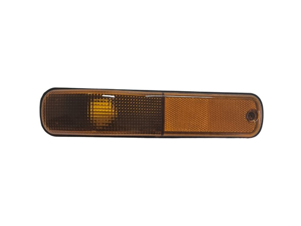 Isuzu Door/Guard Flasher R/H (Right Hand) – CX/EX – Giga (94-17) product image