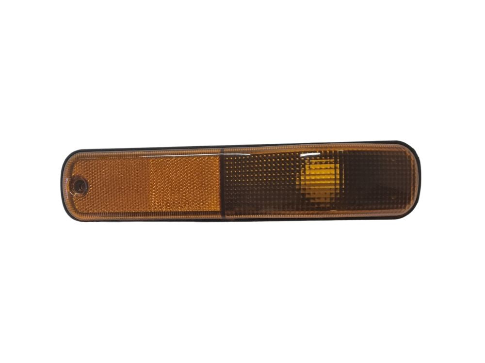 Isuzu Door/Guard Flasher L/H (Left Hand) – CX/EX – Giga (94-17) product image