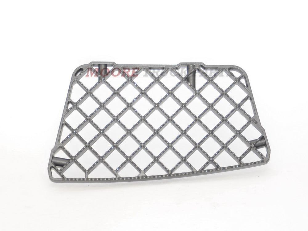 Iveco Step Plate R/H = L/H (Right Hand = Left Hand) – Lower – Eurotech 240 (92-04) product image