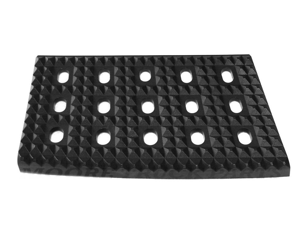 Iveco Step Plate L/H (Left Hand) – Upper – Plastic – Dark Grey – Stralis AT/AD (07-13) product image