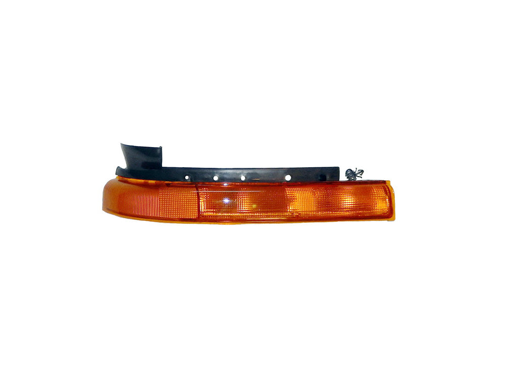 Mitsubishi Fuso Corner Lamp Flasher R/H (Right Hand) – Amber – FE5/FB5/FE6 (95-05) product image