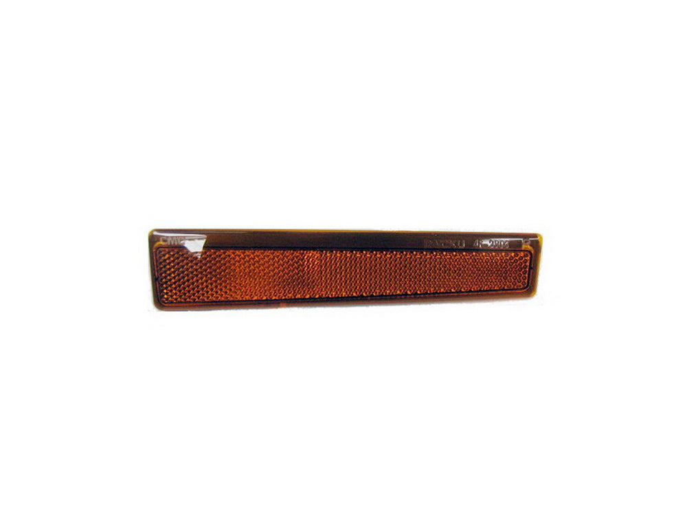 Mitsubishi Fuso Step Reflector R/H (Right Hand) – FE7/FE8 (05-11) product image