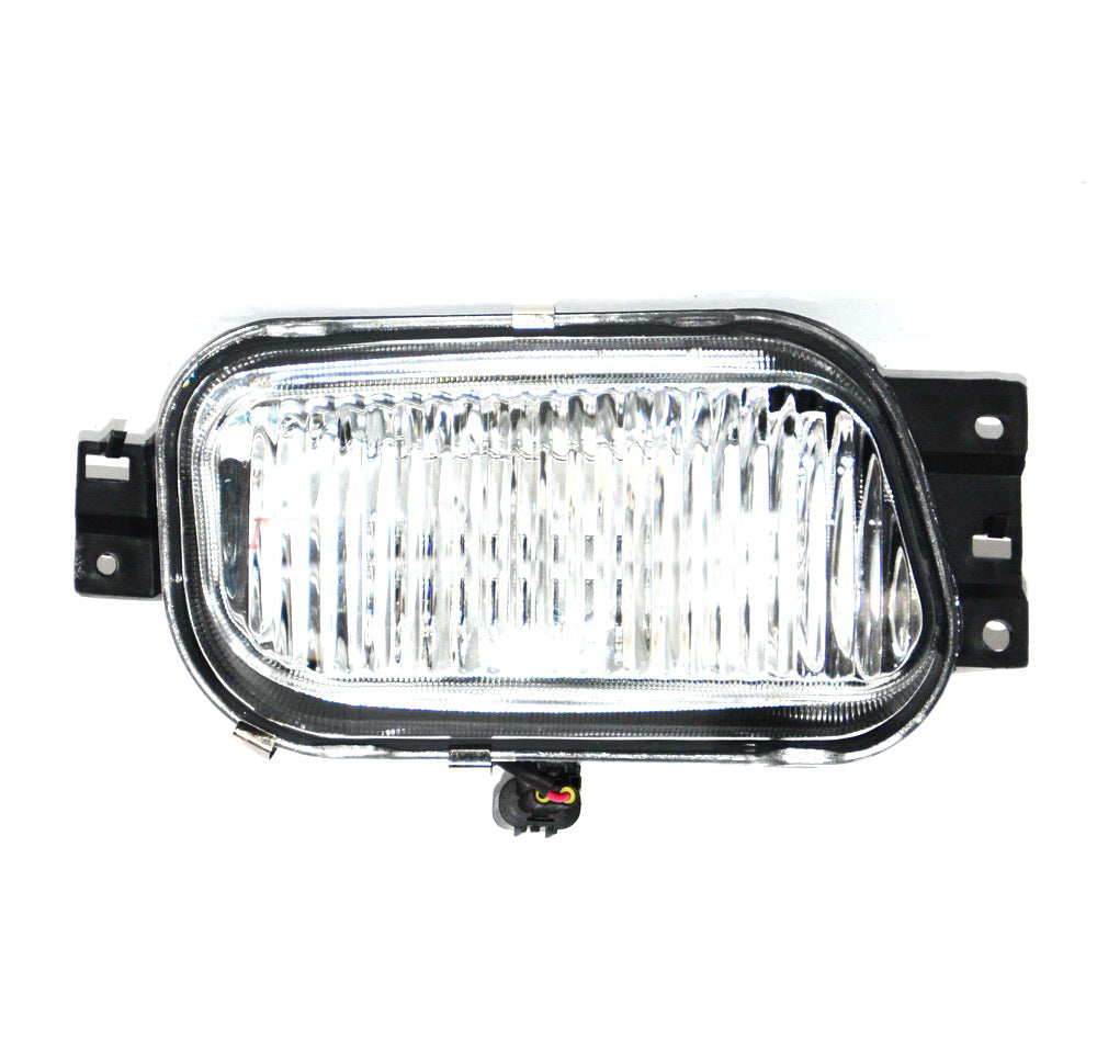 Mitsubishi Fuso Fog Lamp R/H (Right Hand) – FEA/FEB/FEC/FG (11-24) product image
