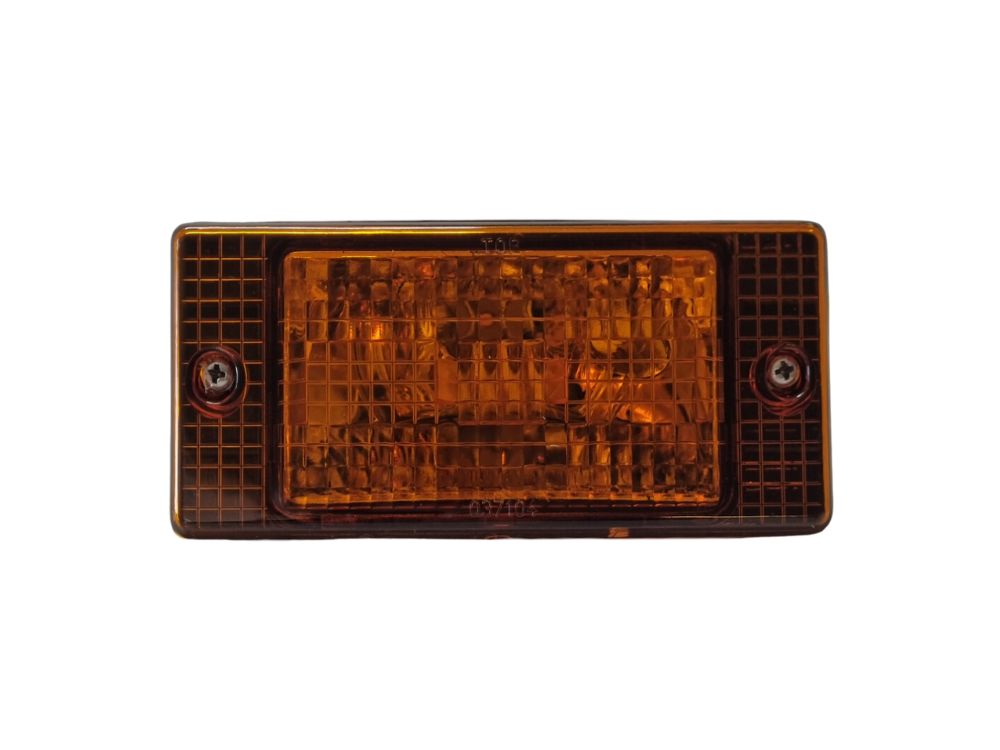 Mitsubishi Fuso Roof Lamp R/H = L/H (Right Hand = Left Hand) – Amber – FK4/FM5 (86-96) product image