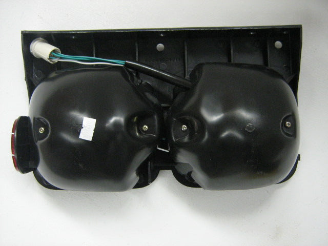 Mitsubishi Fuso Tail Lamp R/H (Right Hand) – FK4/FM5 (86-96) product image