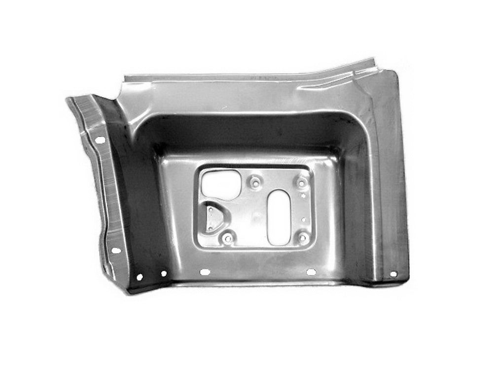 Mitsubishi Fuso Step Valance Panel R/H (Right Hand) – Upper – Steel – FS4/FP4/FV4 (84-98) product image