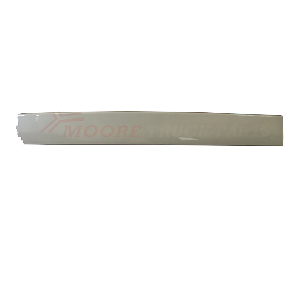 Mitsubishi Fuso Headlamp Garnish R/H (Right Hand) – Lower – FK/FM/FN (03-08) product image