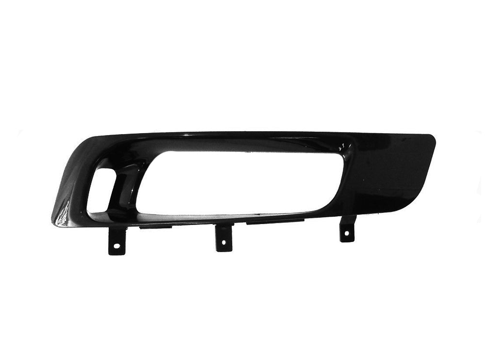 Mitsubishi Fuso Fog Lamp Rim L/H (Left Hand) – Black – FS5/FP5/FV5 (11-18) product image