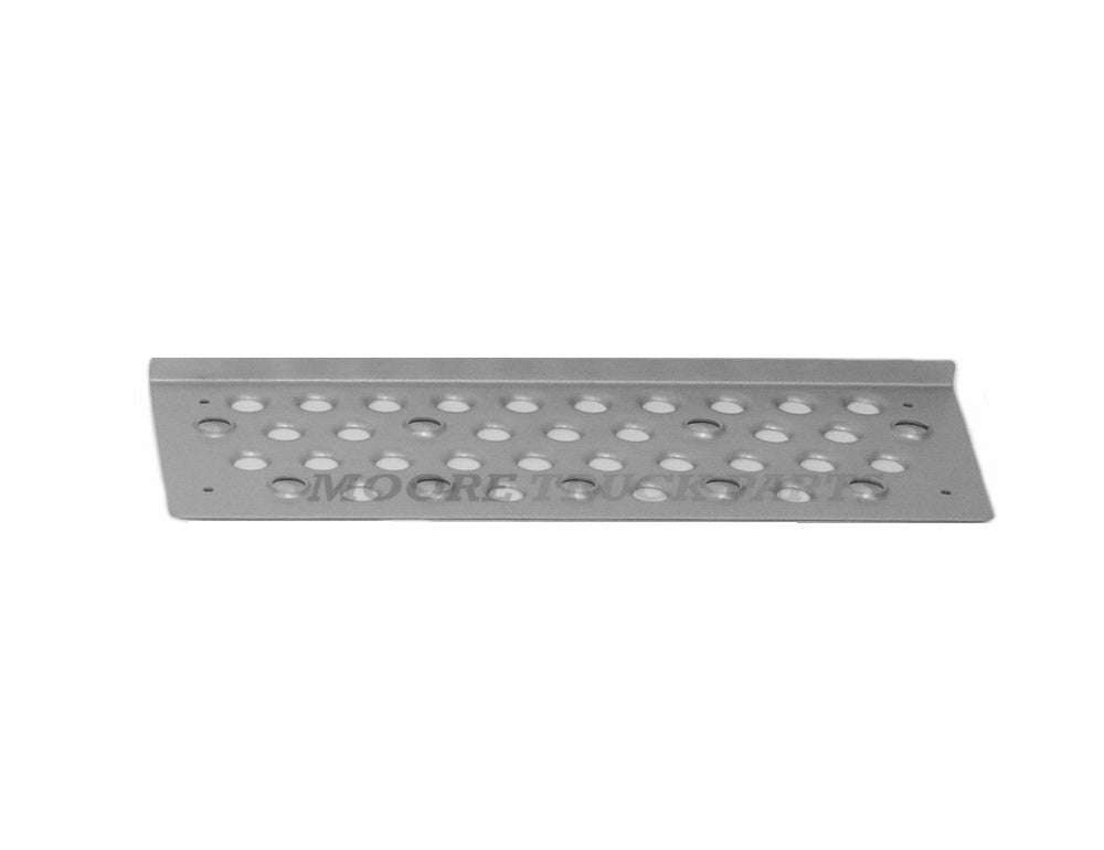 Mercedes-Benz Step Plate R/H = L/H (Right Hand = Left Hand) – Upper – Actros Megaspace MP1 (03-03) product image