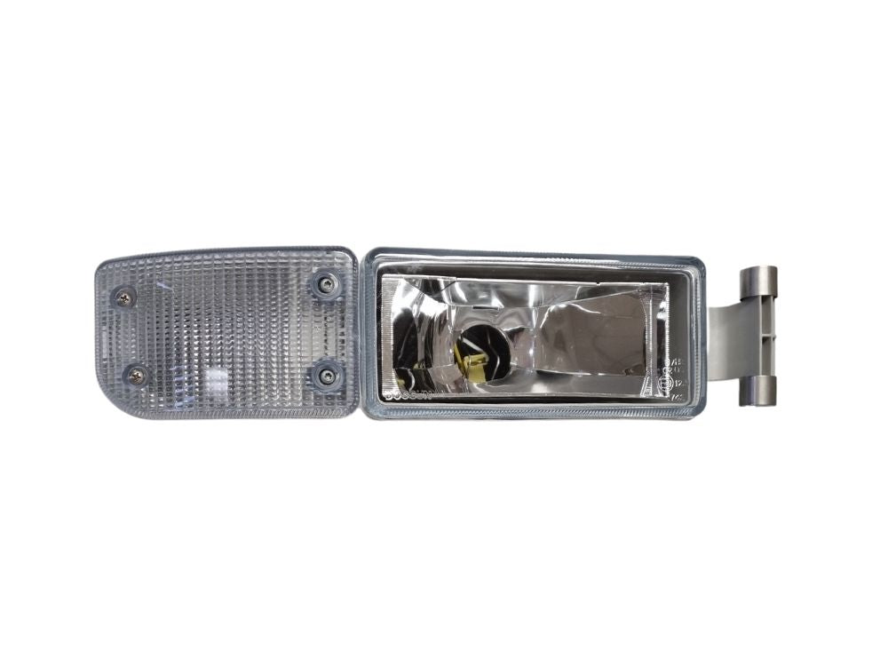 MAN Fog Lamp R/H (Right Hand) – Clear – TGA M/L/LX/XL/XXL (00-09) product image