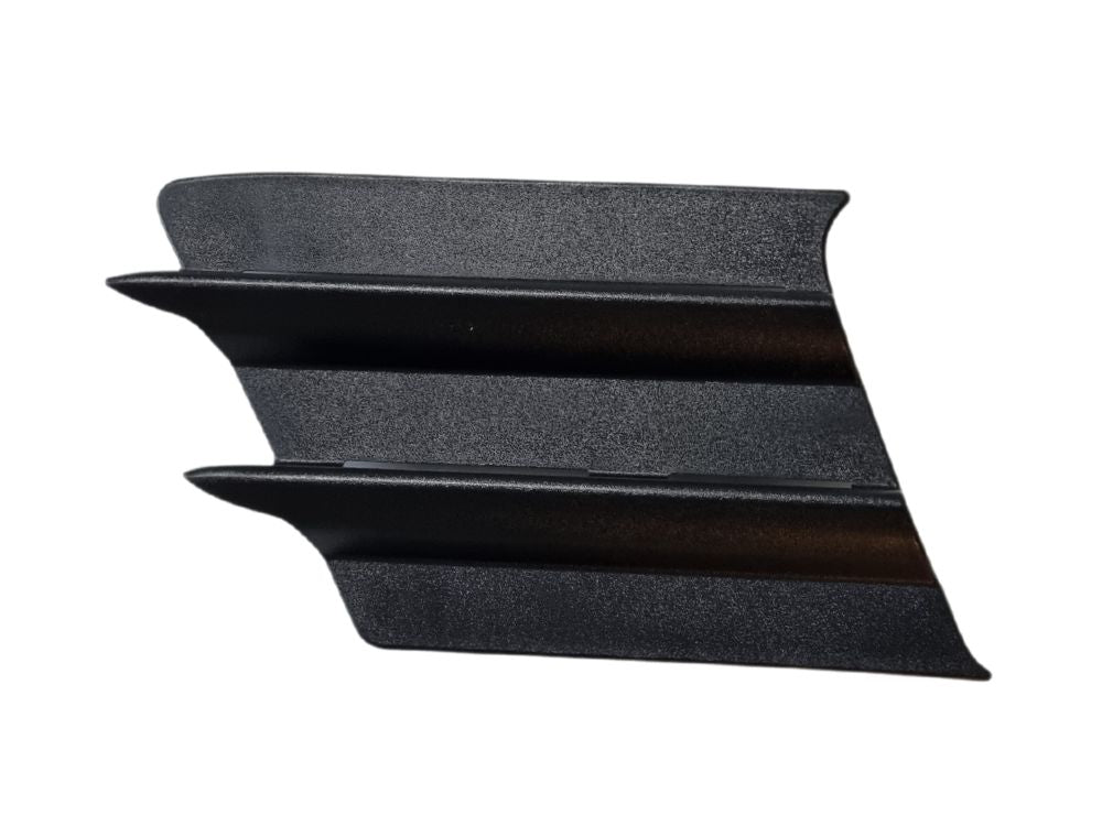 MAN Front Bumper Bar Vent Cover R/H (Right Hand) – Dark Grey – TGX (07-14) product image