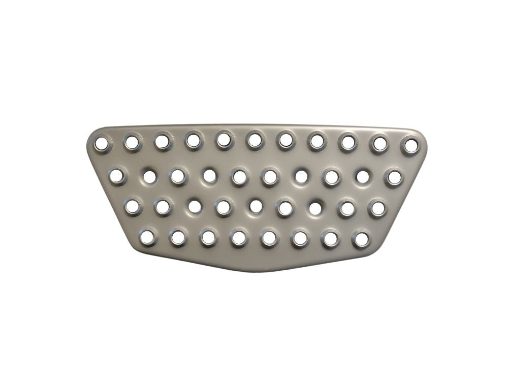 MAN Step Plate R/H = L/H (Right Hand = Left Hand) – Middle – TGX Euro 6 (14-20) product image