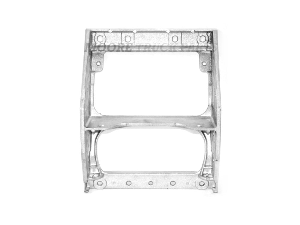 Renault Step Panel Support R/H = L/H (Right Hand = Left Hand) – Premium/ Mack Quantum (96-06) product image