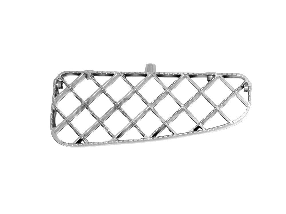 Scania Step Plate R/H = L/H (Right Hand = Left Hand) – Lower – P/R Series (97-05) product image