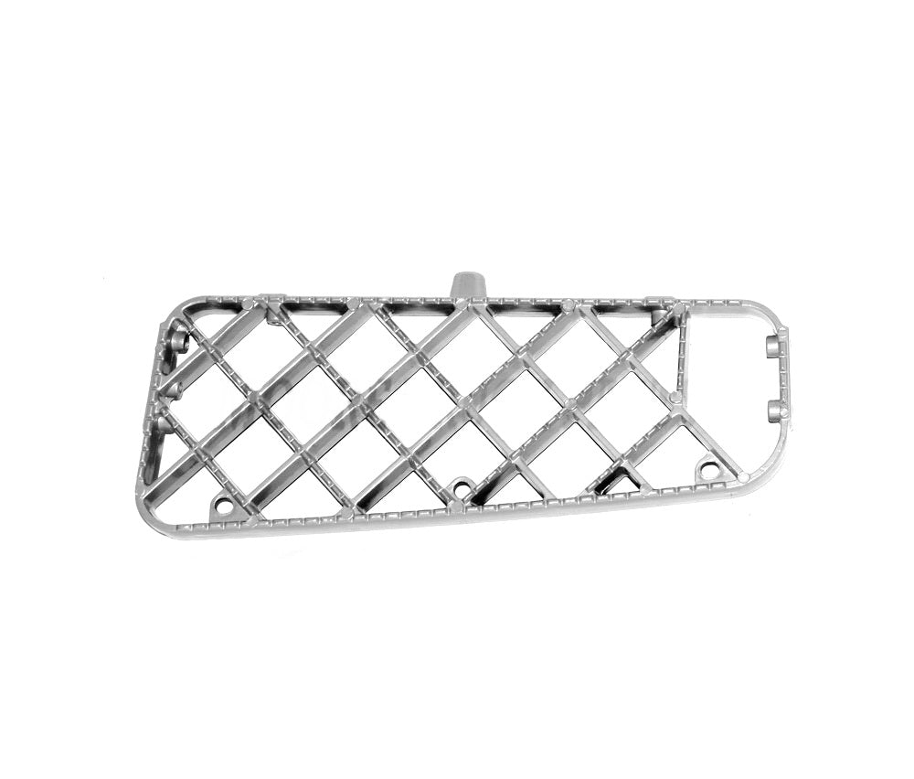 Scania Step Plate R/H = L/H (Right Hand = Left Hand) – Middle – P/R Series (97-05) product image