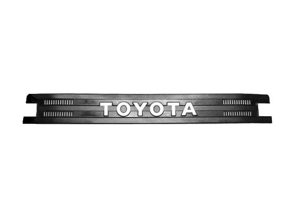 Hino / Toyota Grille – Upper – Without Clips – Wide Cab – BU85/99/WU90 (85-87) product image