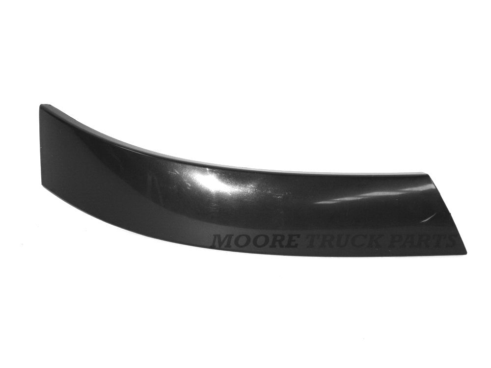 Hino Dutro/Toyota Dyna 300 Series Front Panel Garnish – Upper – Black Plastic Right Hand – XZU3/XZU4 (2000–2011)