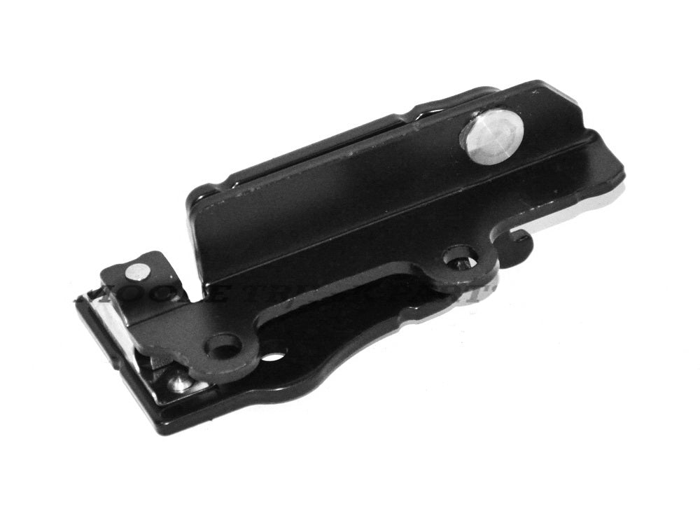 Volvo Front Lower Grille Step Hinge L/H (Left Hand) – Upper – FH/FM (02-07) product image