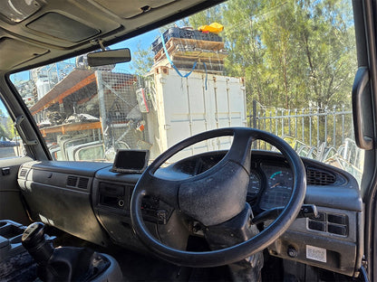 Nissan UD (PK) Cabin Shell – Wide Cab – Manual – 2006 (CJ5883) image 3