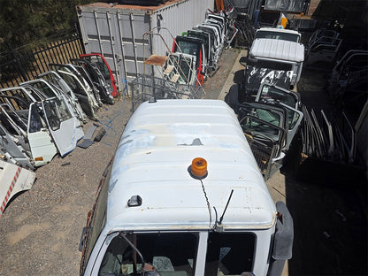 Nissan UD (PK) Cabin Shell – Wide Cab – Manual – 2006 (CJ5883) image 16
