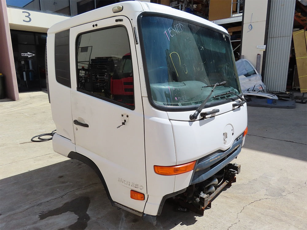 Nissan UD Condor (MK) Cabin Shell – Narrow Cab – 2011-2017 (CF4271) image 3